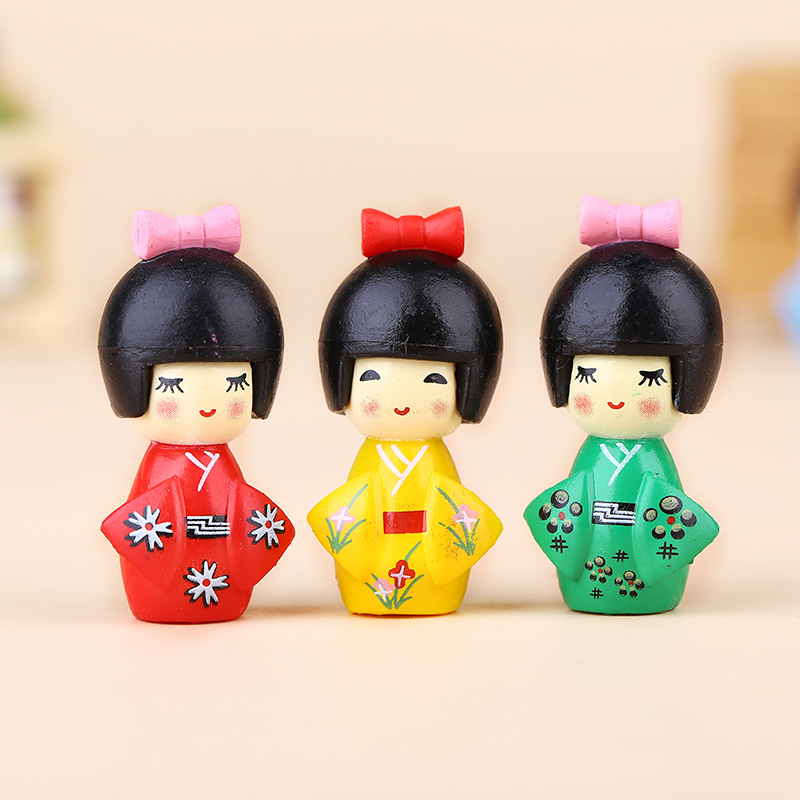 New Japanese Cute Girl Figurin - Bonsai Garden Chinese Garden のレビューと価格